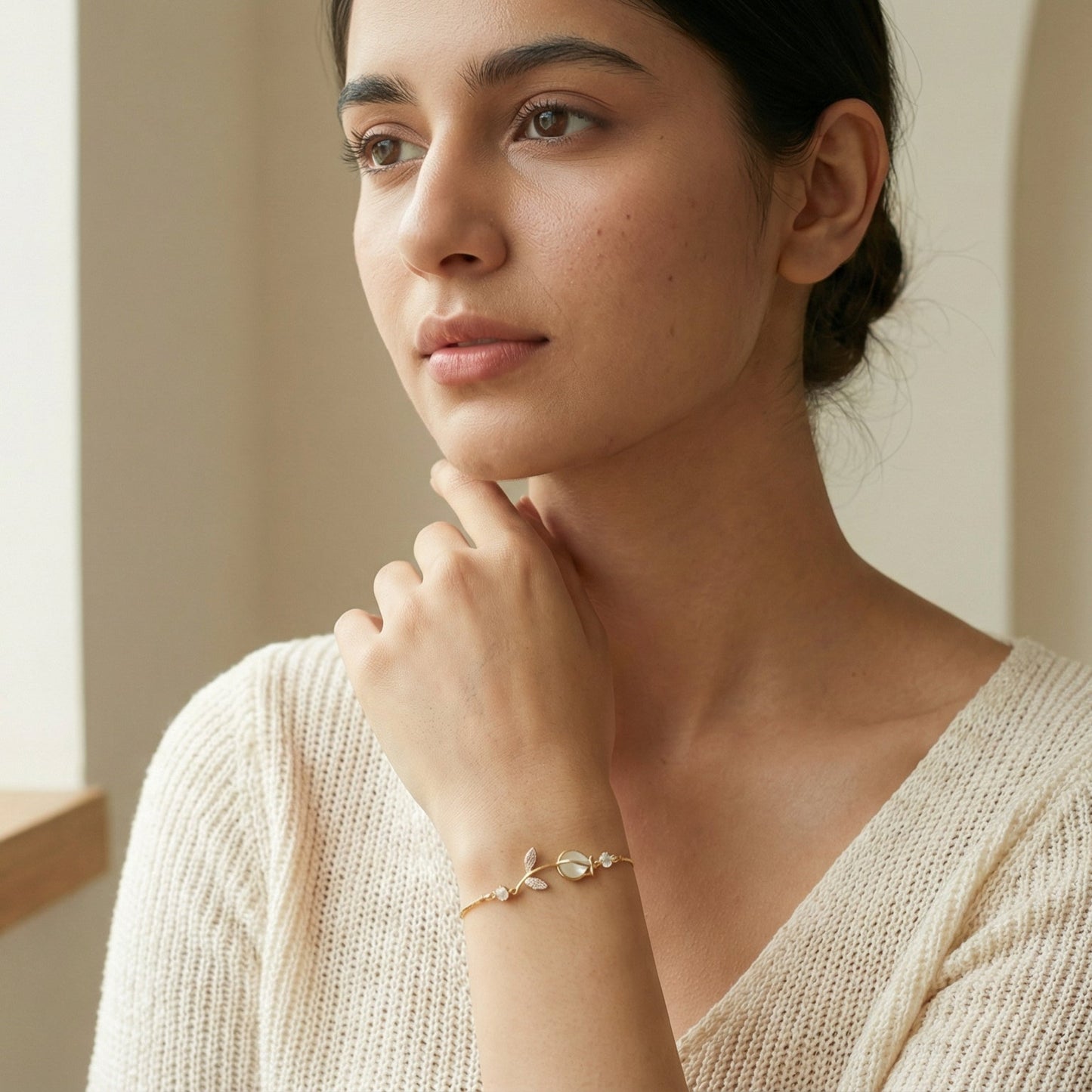 ELARA TULIP BRACELET