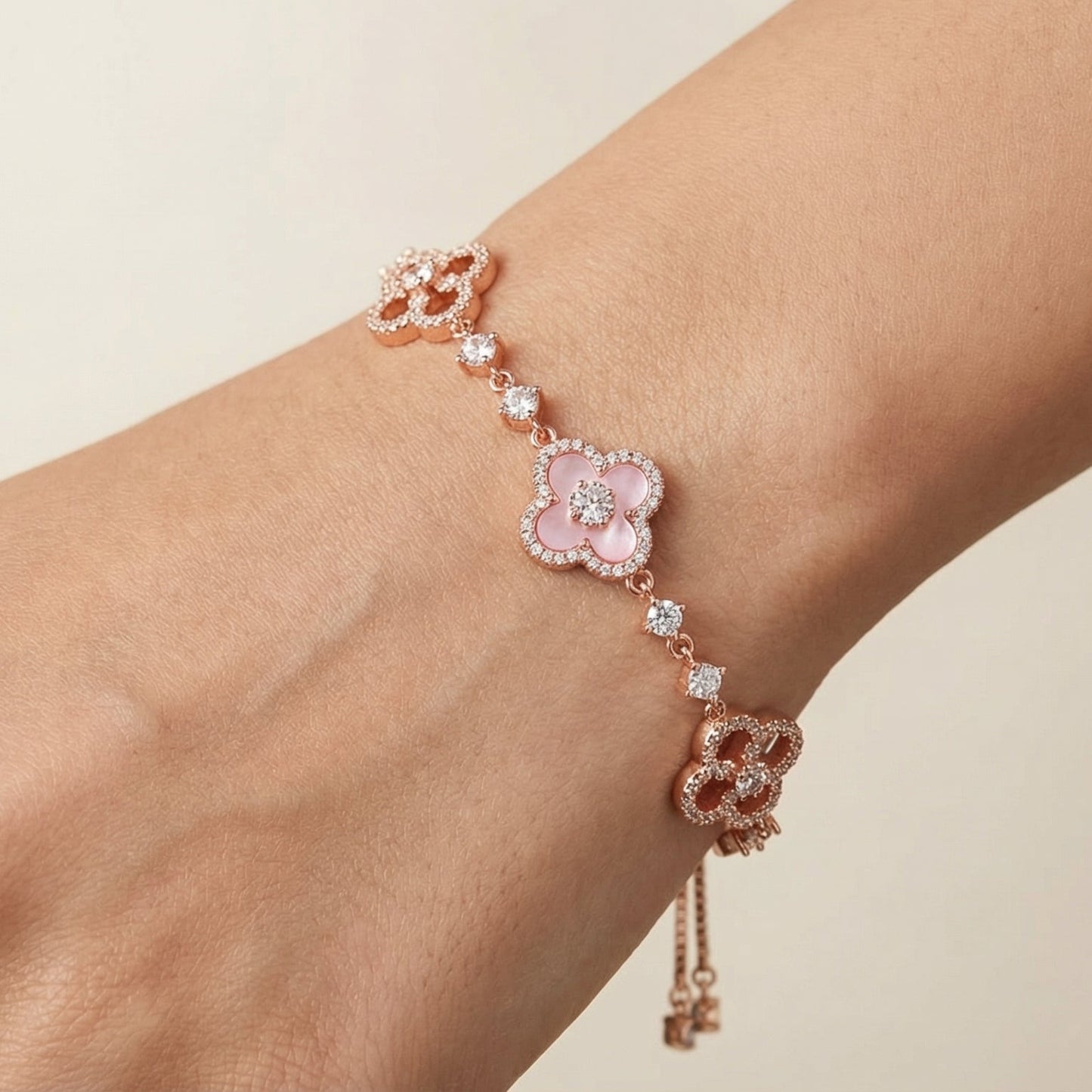 SAKURA PINK CLEEF BRACELET