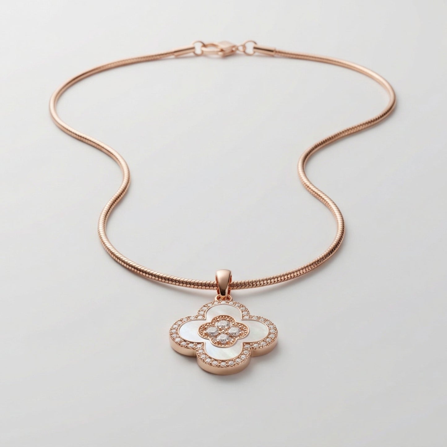 FLORENTINA CLOVER NECKLACE