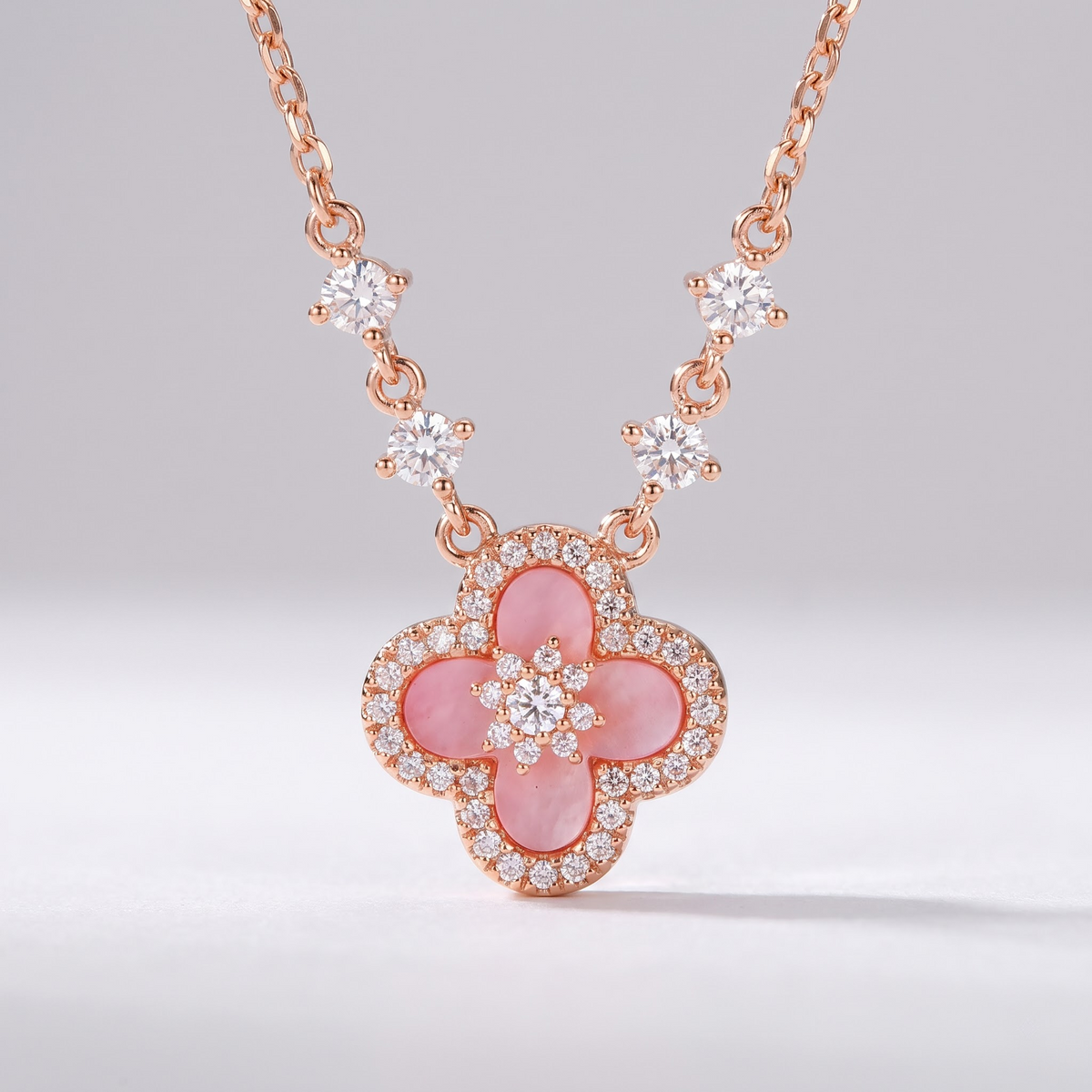 SAKURA PINK CLEEF NECKLACE